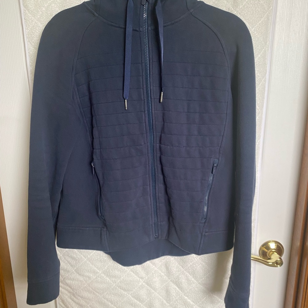 Lulullemon Navy Zip Front Hooded Jacket Size 8